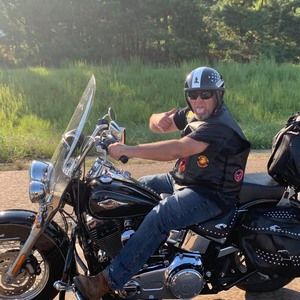 Meet your Posher, Mike